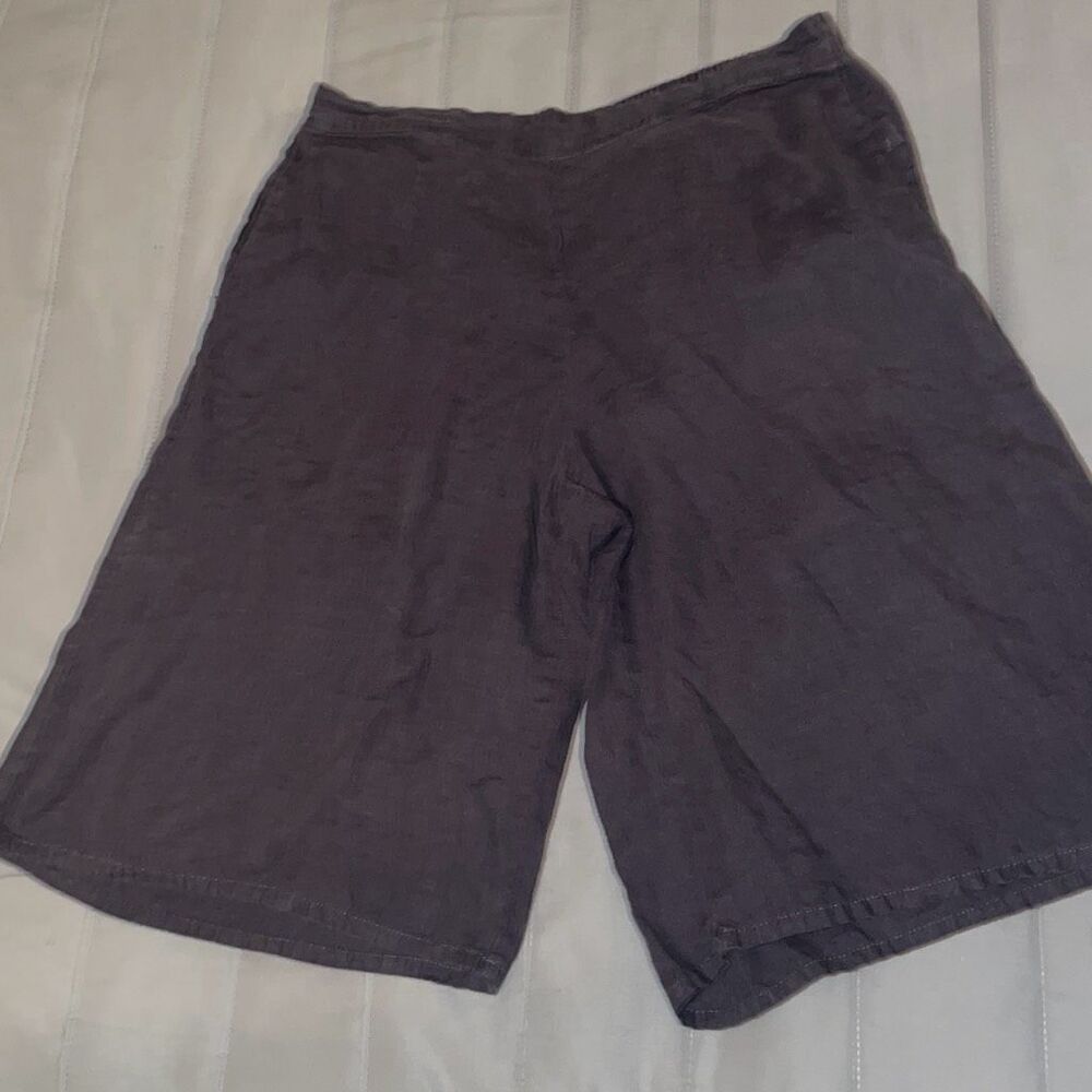 Flax 100% Linen knee length shorts Wide Leg Lagenlook pockets size. Med.